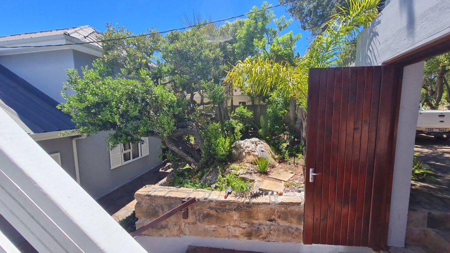 4 Bedroom Property for Sale in Linkside Western Cape